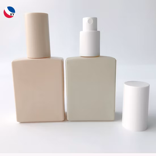Botella de loción de vidrio de embalaje de suero de base cuadrada de lujo colorido personalizado 30ml 50ml 100ml botellas vacías de aerosol de perfume